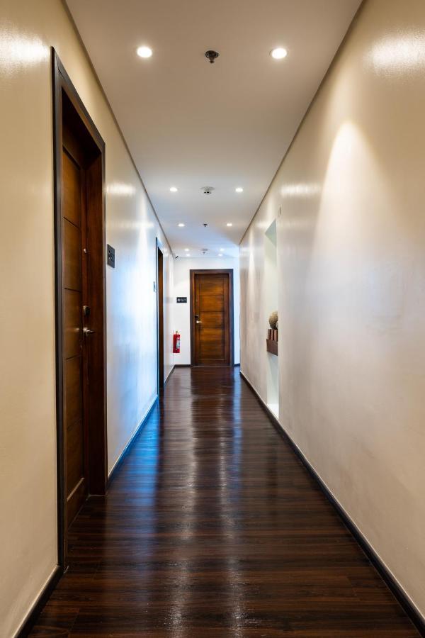 Myspace Hotel Comembo Тагиг Экстерьер фото